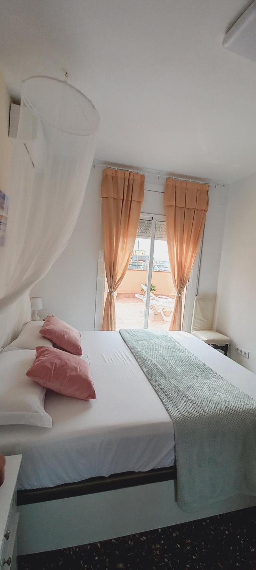 Cozy And Sunny Penthouse Fira Bcn Apartment L'Hospitalet de Llobregat Exterior foto